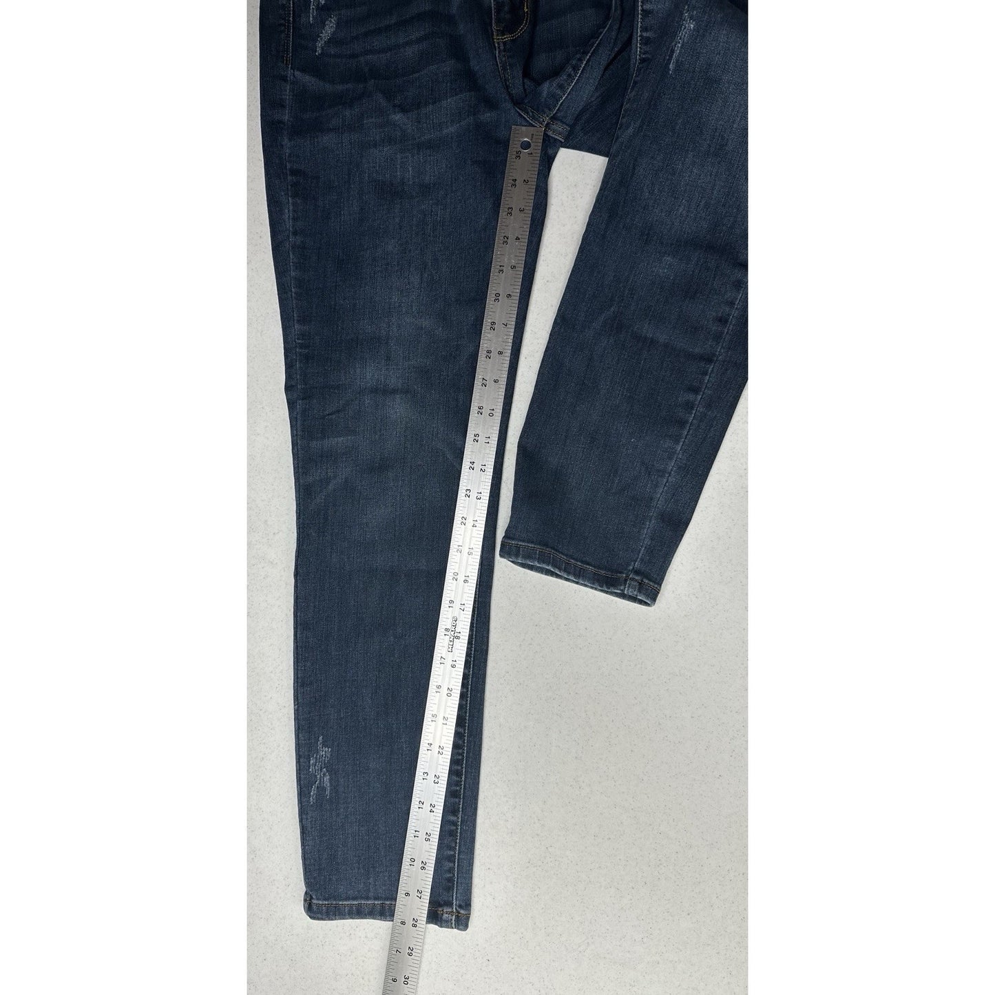 Judy Blue Jeans Womens 13 31 Relaxed Fit Blue Stretch Denim Dark Wash Distressed