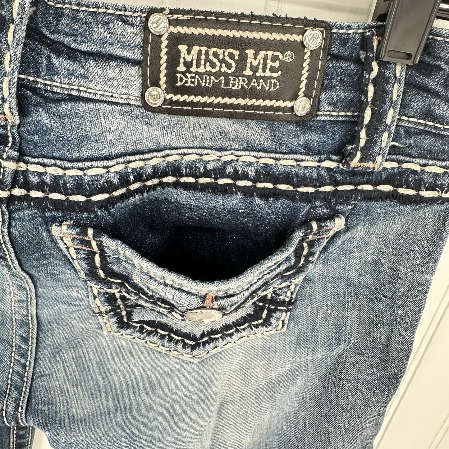 Miss Me Shorts Women 28 Easy Bermuda Blue Jean Denim Long Distress Y2K Western