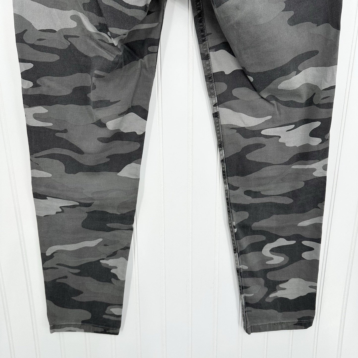 Democracy Jeans Womens 8 Skinny Ab Technology Gray Camo Denim Army Zippers Emo