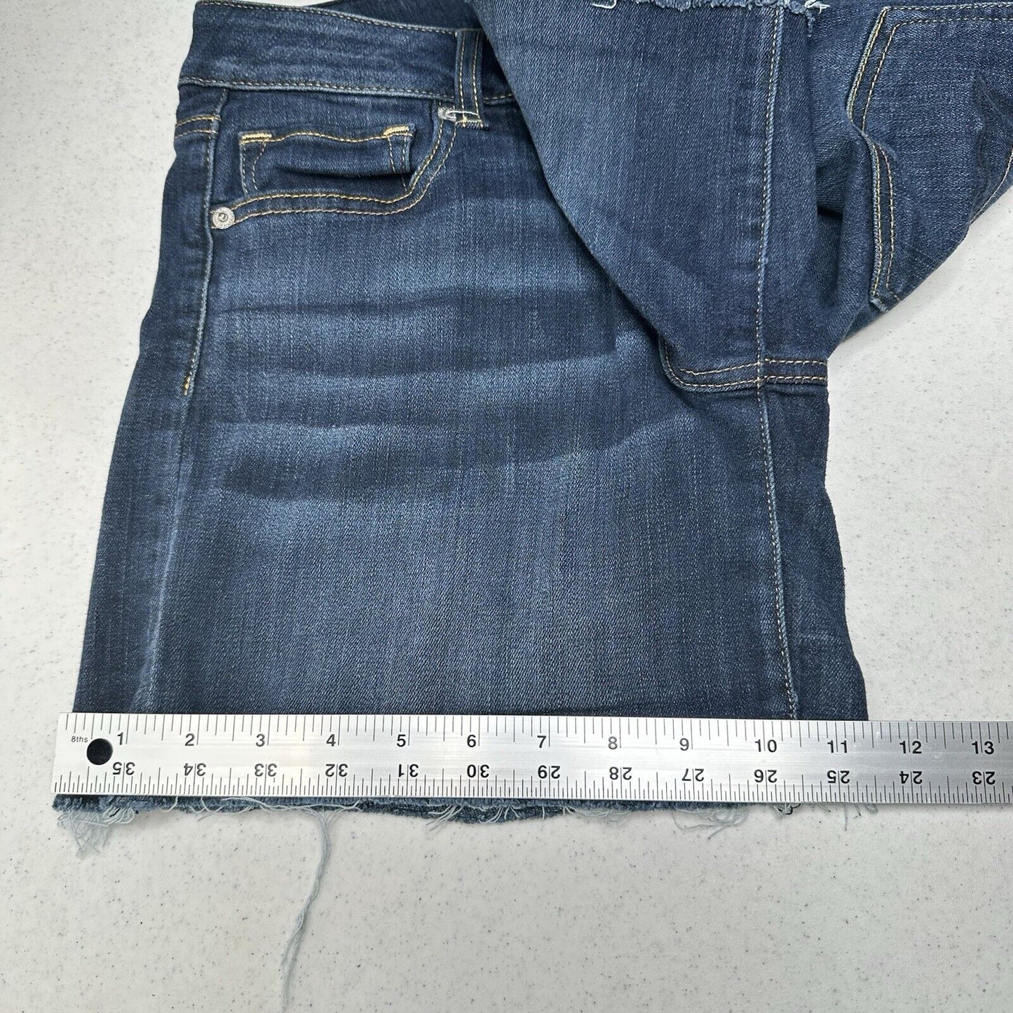 American Eagle Shorts Womens 14 Midi Blue Jean Denim Super Stretch Distress Fray