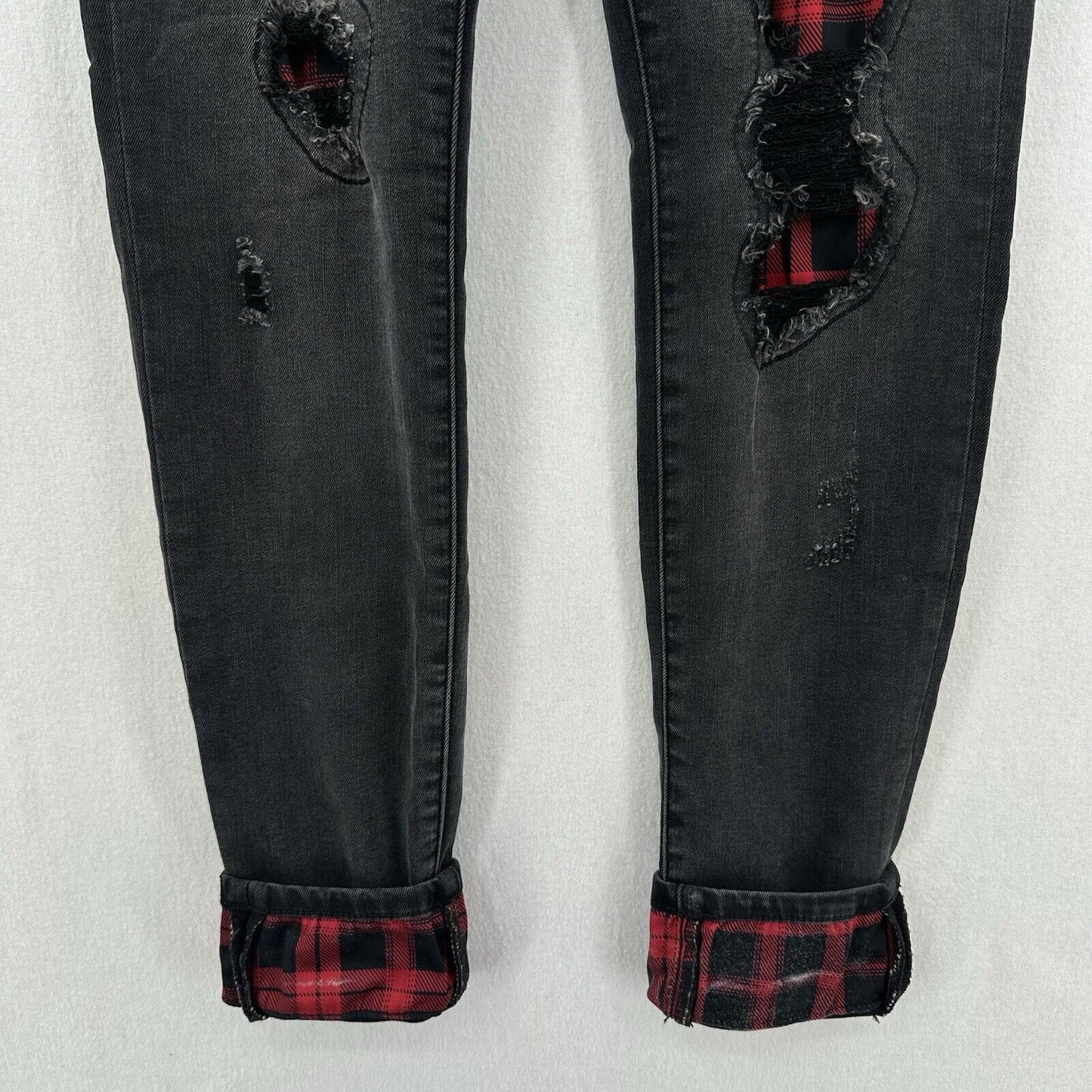 Judy Blue Jeans 9 29 Skinny Black Stretch Denim Red Buffalo Plaid Patch Distress