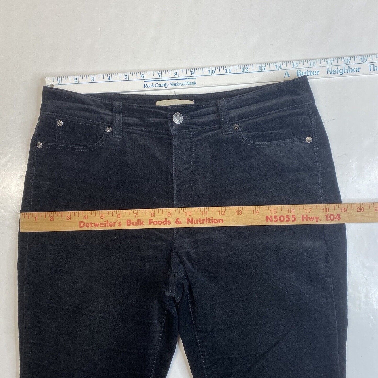 Talbots Jeans Womens 8 Petite Curvy Tapered Slim Leg Black Velvet Pants Preppy