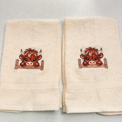 Highland Cow Towels Embroidered Hand Towel Set Beige Brown Cute Bathroom Home Farm Decor