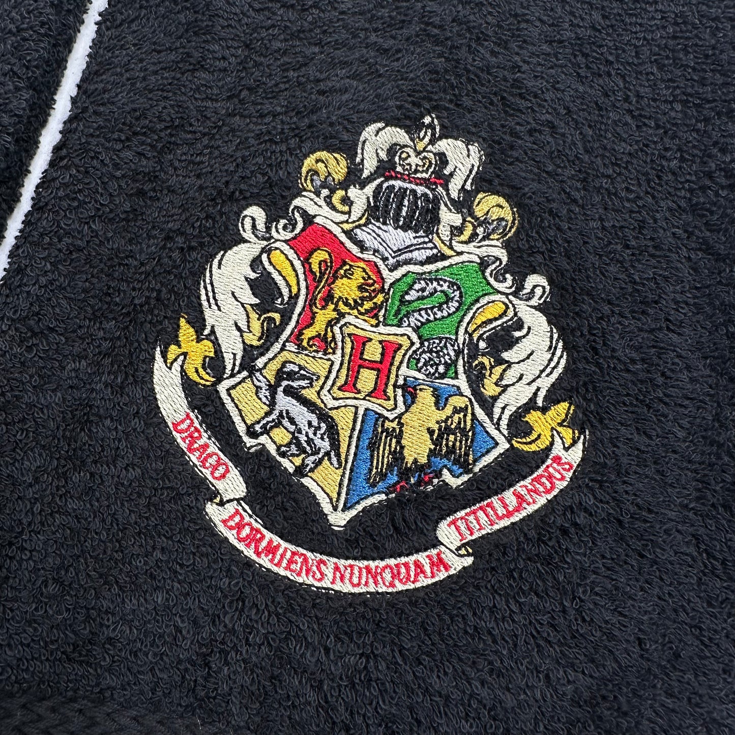 Harry Potter Hand Towel Set Embroidered Gryffindor Hufflepuff Ravenclaw Slytherin Hogwarts Wizard Witch Decor