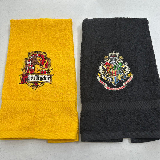 Harry Potter Hand Towel Set Embroidered Gryffindor Hufflepuff Ravenclaw Slytherin Hogwarts Wizard Witch Decor