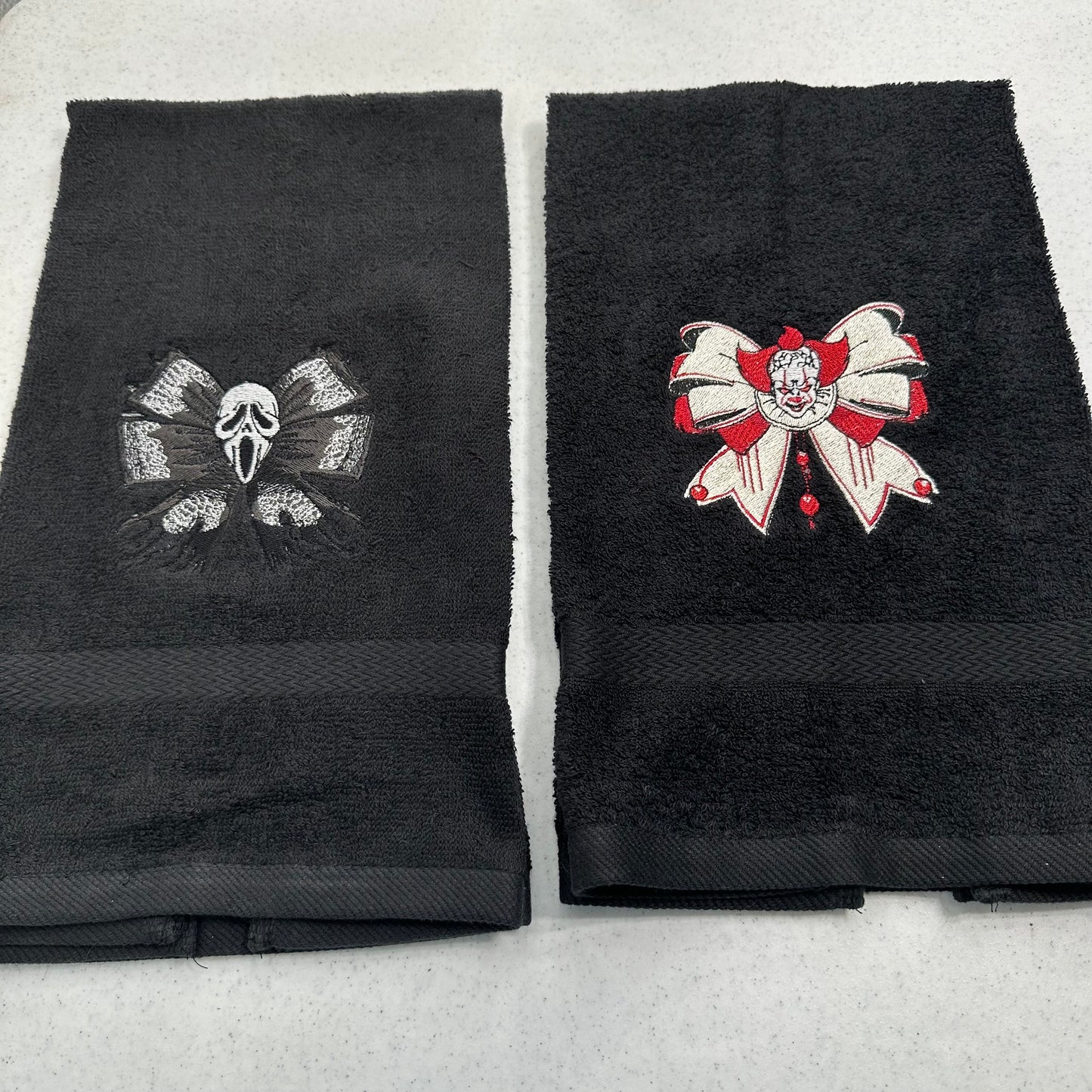 Halloween Hand Towel Set Embroidered Horror Movie Freddy Jason Scream Ghostface Pennywise Chucky Beetlejuice