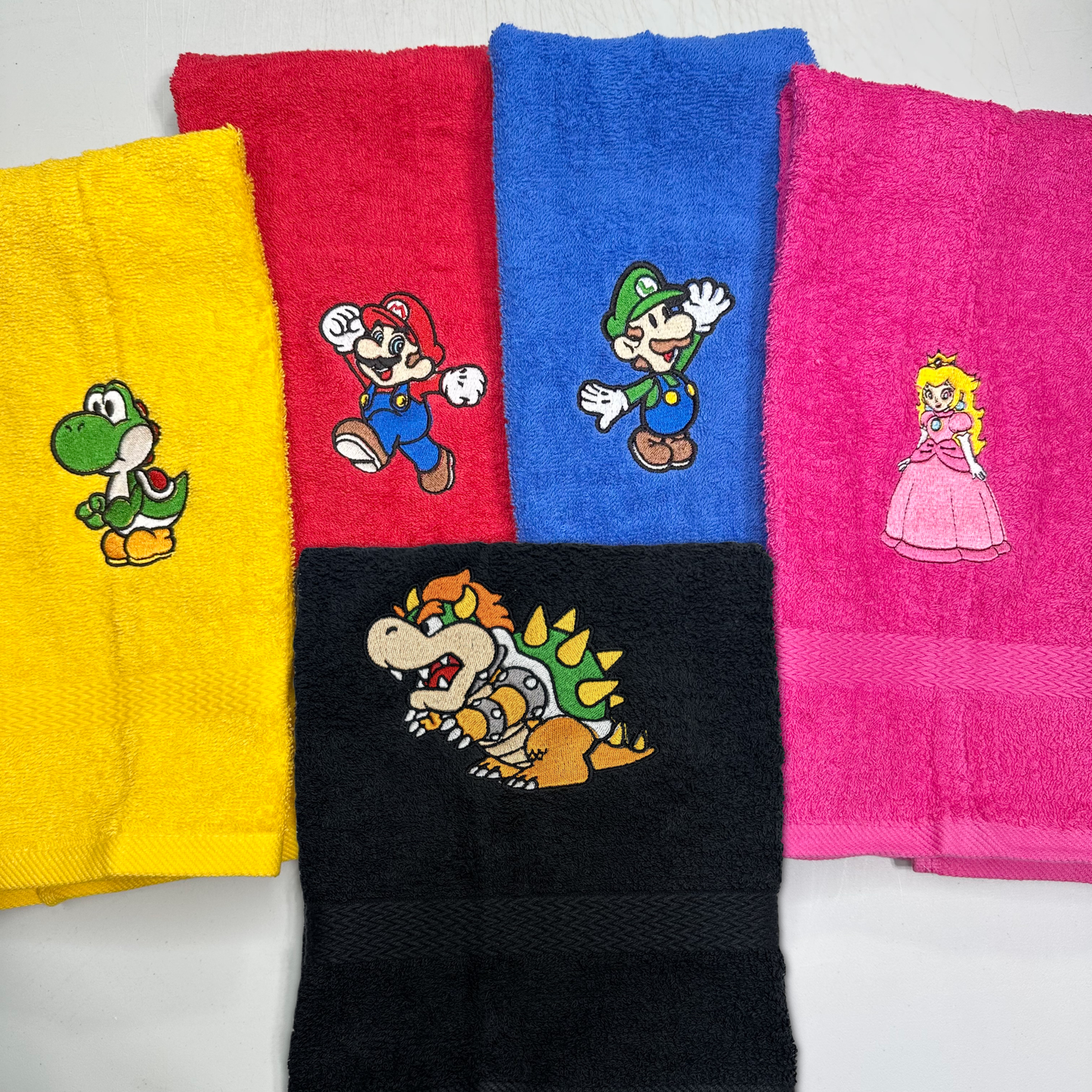 Mario Bros Towels Embroidered Hand Towel Bathroom Home Video Game Decor Luigi Bowser Yoshi Princess Peach