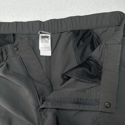 North Face Shorts Mens Large Cargo Belted Dark Gray 10" Long Hiking Nylon Trail