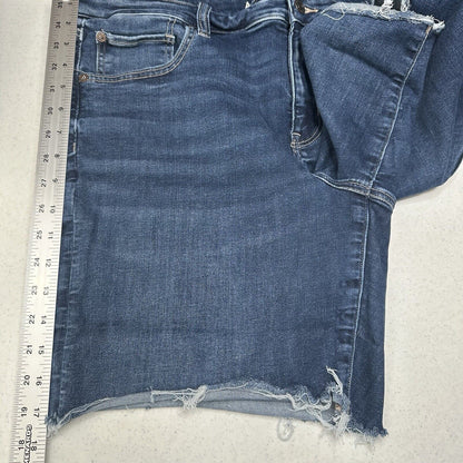 American Eagle Shorts 18 Skinny Bermuda Midrise Blue Next Level Stretch Denim