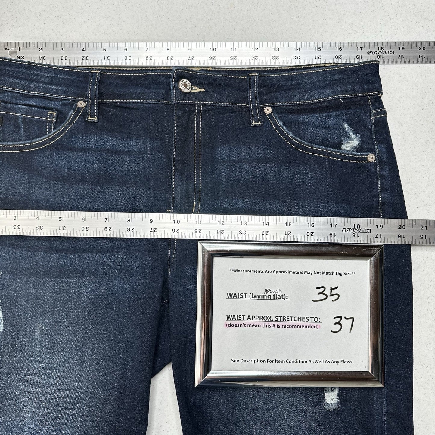 Kancan Shorts Womens 15 31 Bermuda Blue Denim Jean Comfort Distressed Grunge EUC