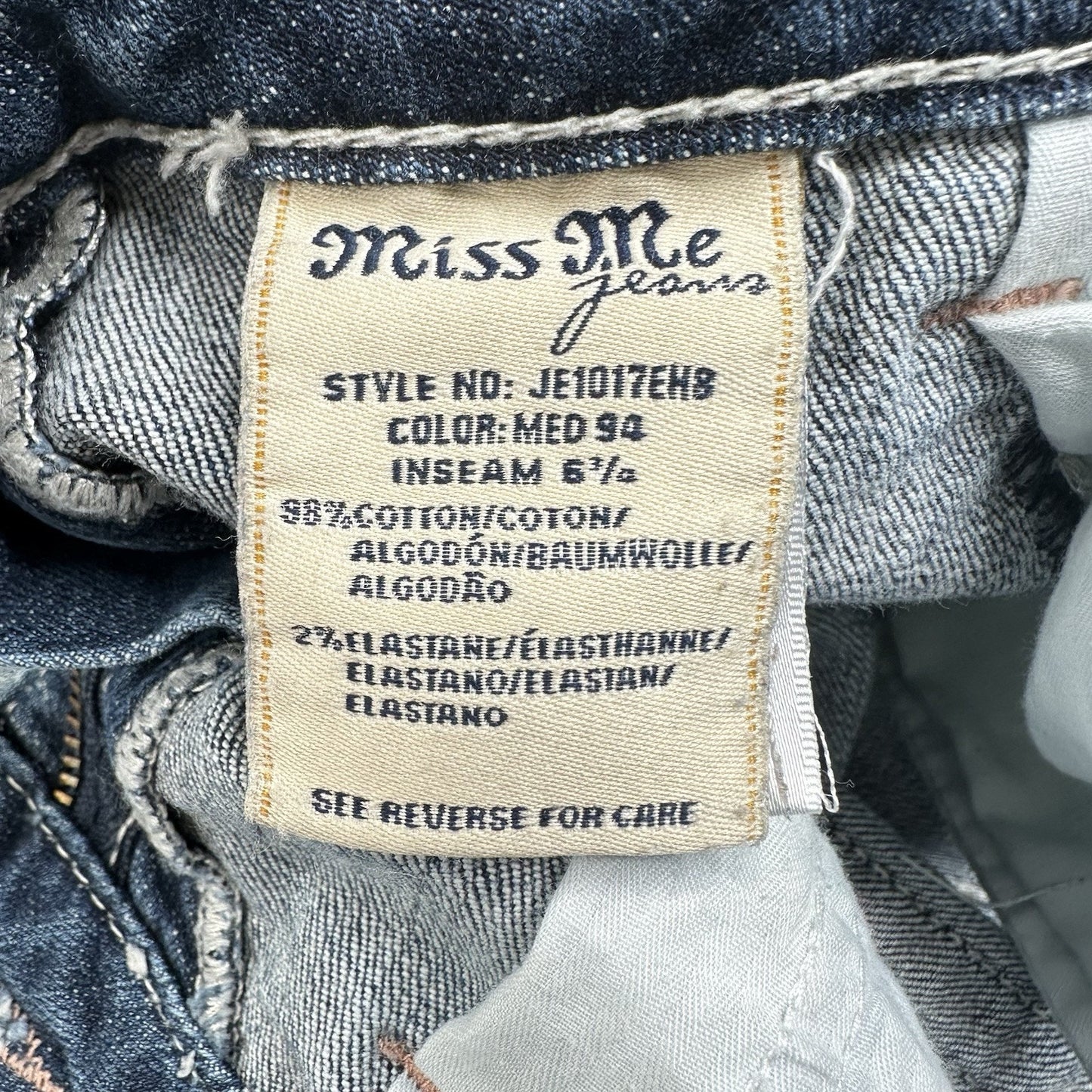 Miss Me Shorts Women 28 Easy Bermuda Blue Jean Denim Long Distress Y2K Western