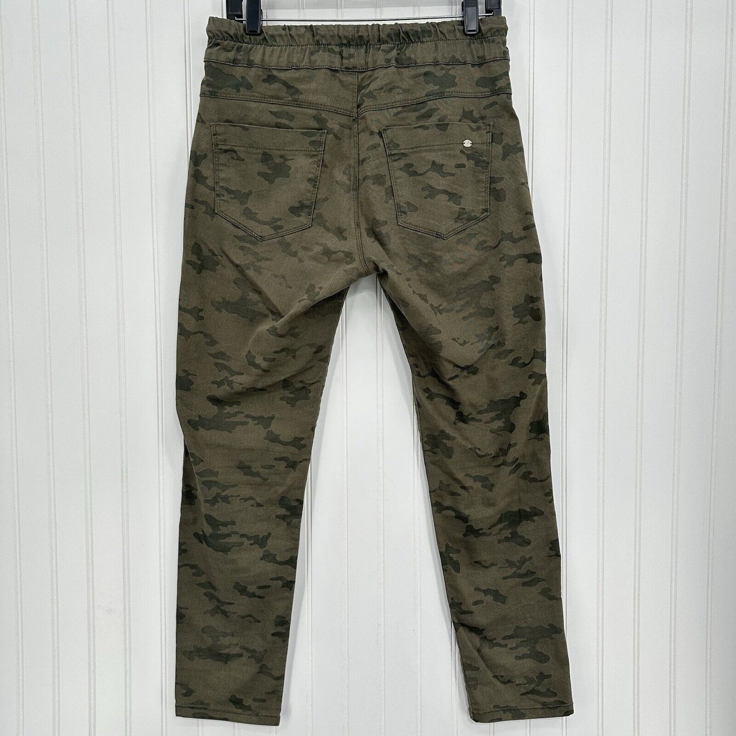 Bevy Flog Pants Womens 29 Shely Green Camoflauge Drawstring Travel Casual EUC