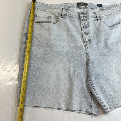 Torrid Shorts 20 Bermuda Relaxed Midrise Wild West Blue Denim Button Fly NEW