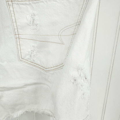 American Eagle Shorts 10 90s Boyfriend High Rise White Denim Distress Grunge EUC