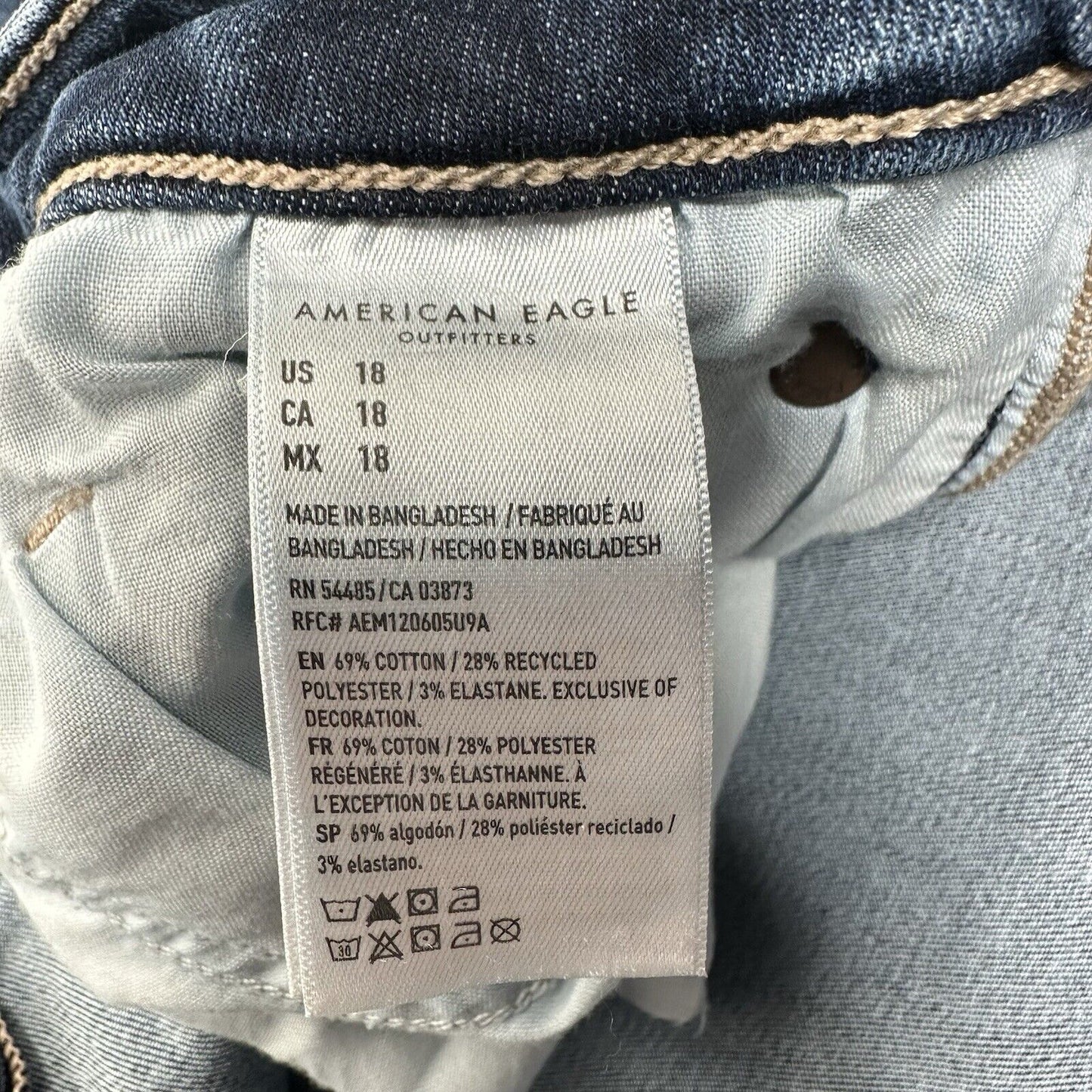 American Eagle Shorts 18 Skinny Bermuda Midrise Blue Next Level Stretch Denim