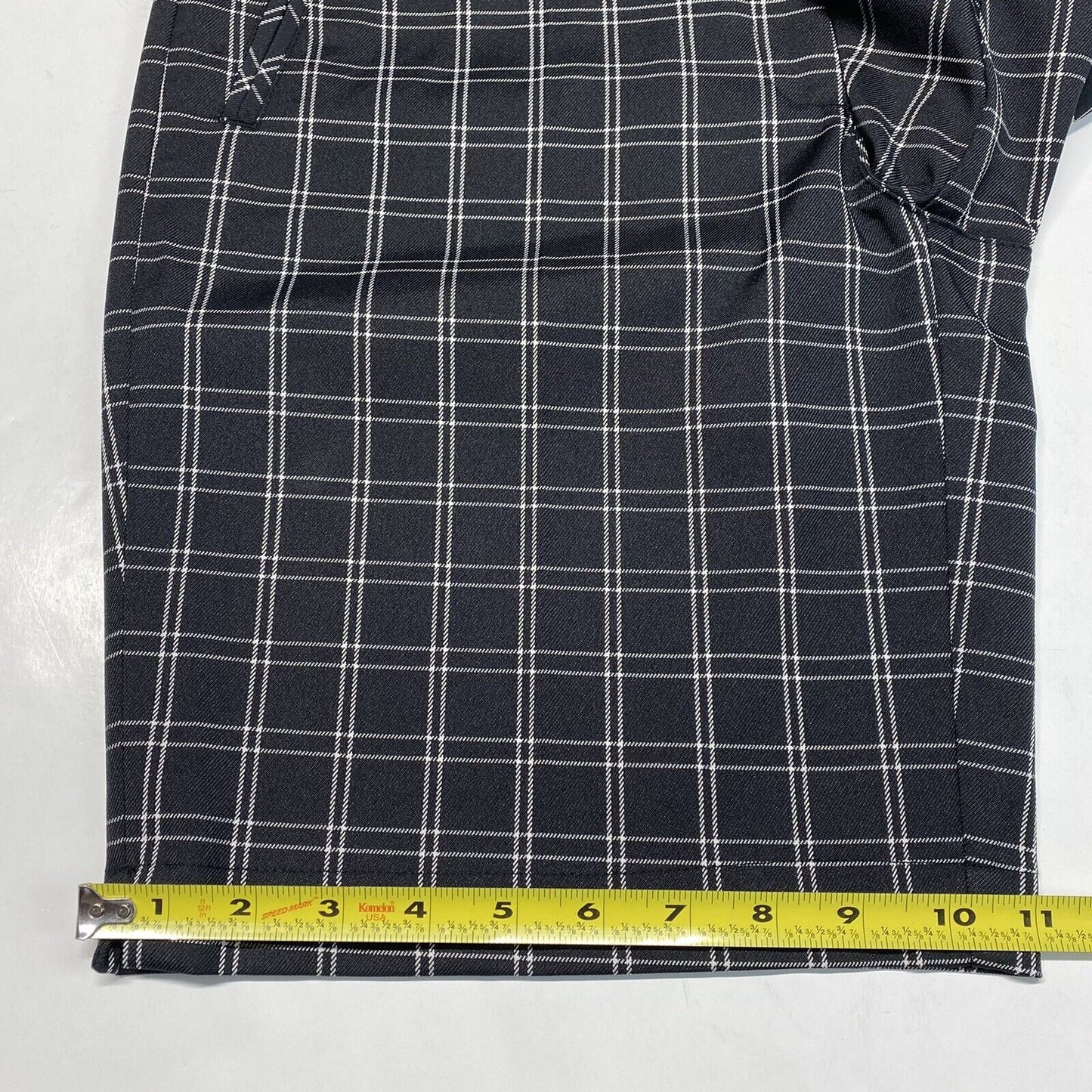Lady Hagen Shorts Womens 8 Bermuda Golf Midrise Plaid Black White Casual NEW