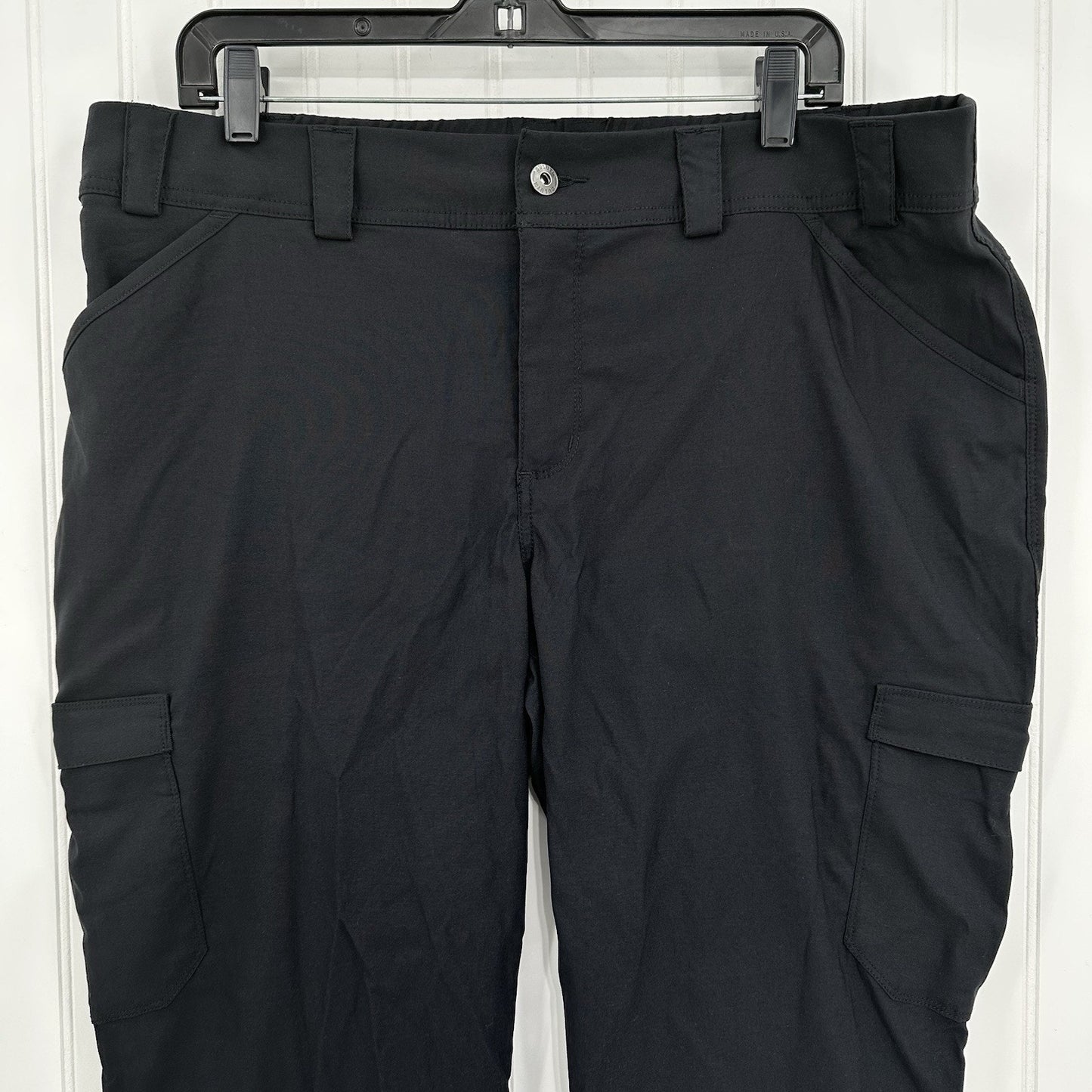 Duluth Trading Pants 18x31 Dry On The Fly Convertible Bootcut Hiking Roll Up EUC