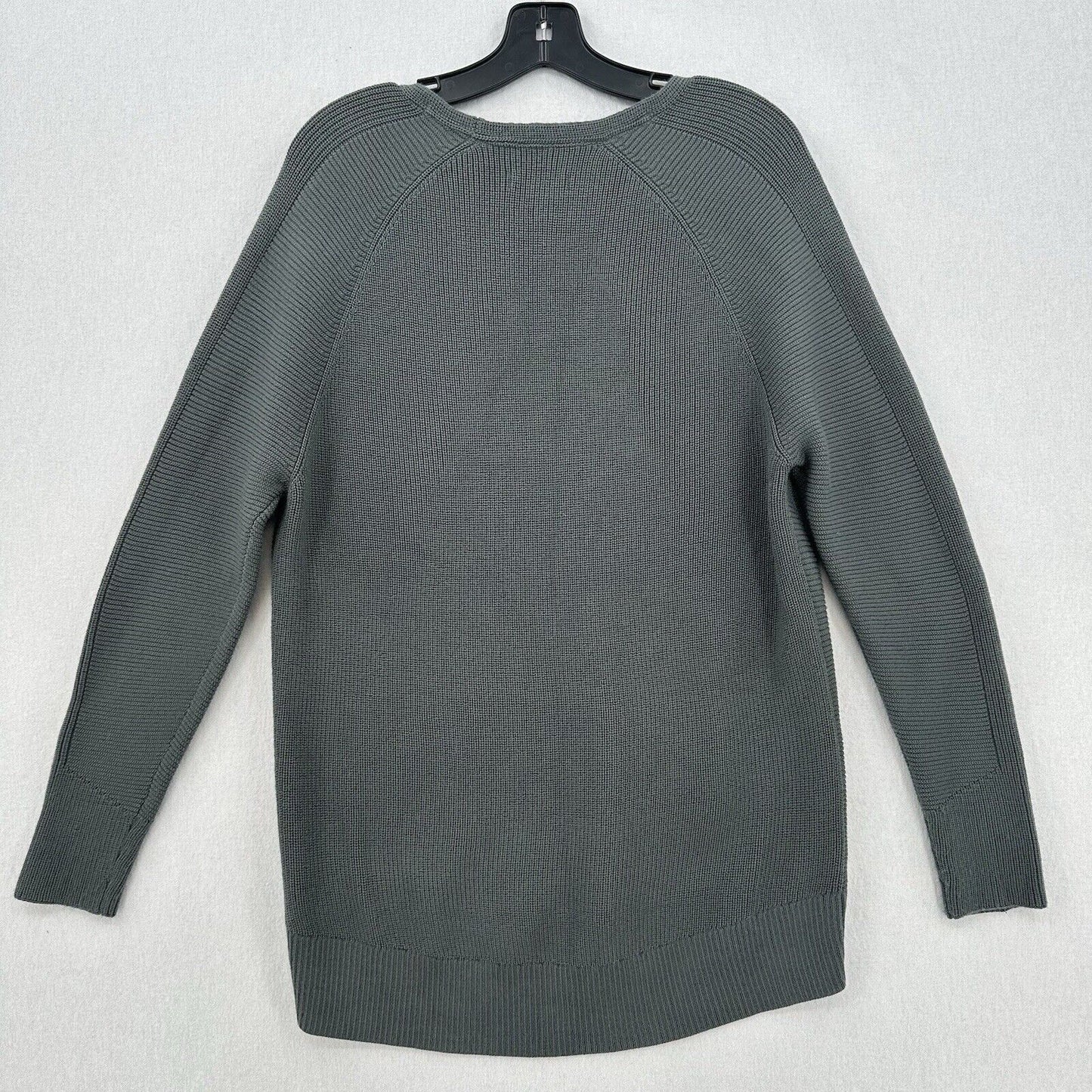 Athleta Sweater Womens Small Hanover V-Neck Gray Knit Merino Wool Blend Relaxed