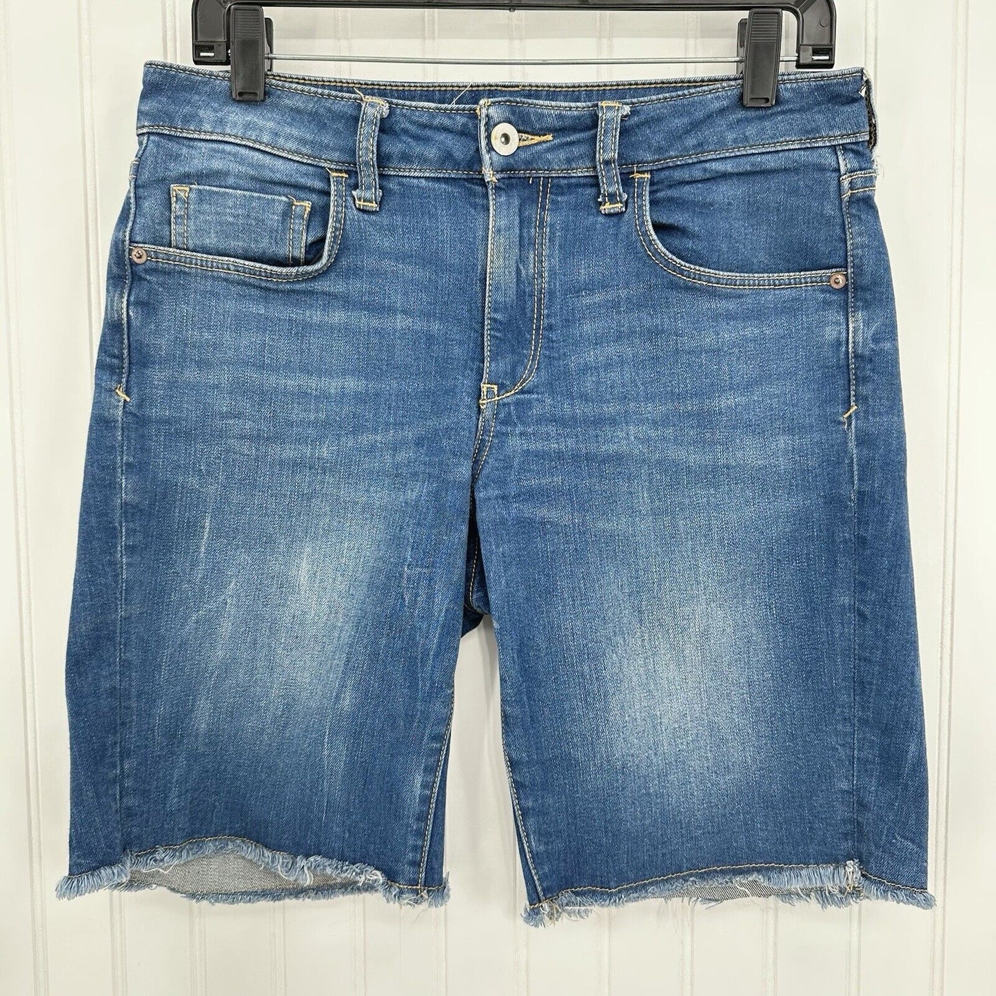 PILCRO Shorts Womens 28 Slim Bermuda Midrise Blue Jean Denim Fray Anthropologie