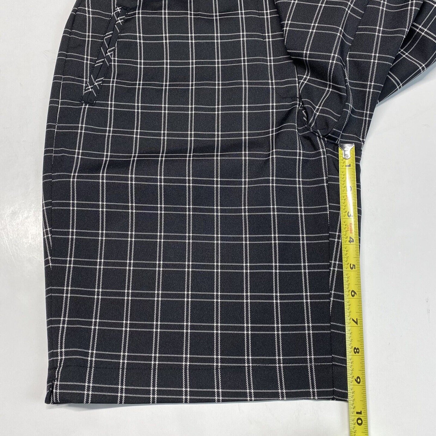 Lady Hagen Shorts Womens 8 Bermuda Golf Midrise Plaid Black White Casual NEW