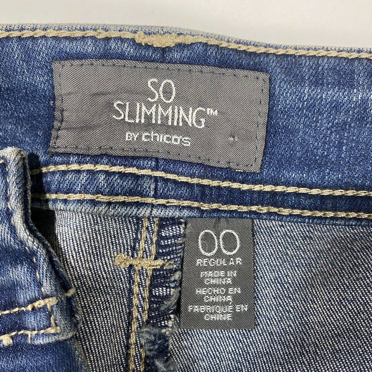 Chicos So Slimming Tapered Sz 00 (US 2) Midrise Denim Jeans Cheetah Print Jewels