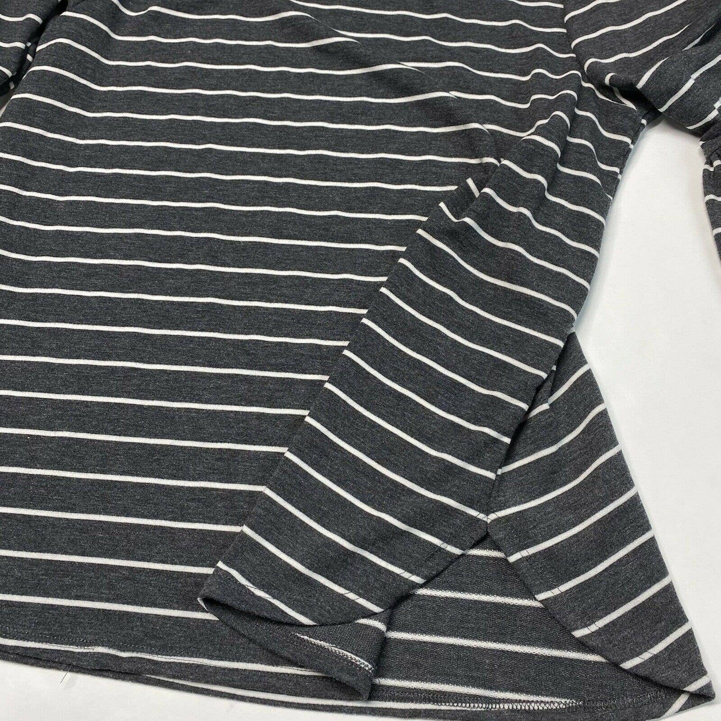 Green Envelope Striped 3/4 Bell Sleeve Top 1X Gray/White Stretch Jersey Knit EUC
