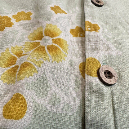 Tommy Bahama 100% Silk Button Up Shirt Sz Large Green Floral Short Sleeve *Spot