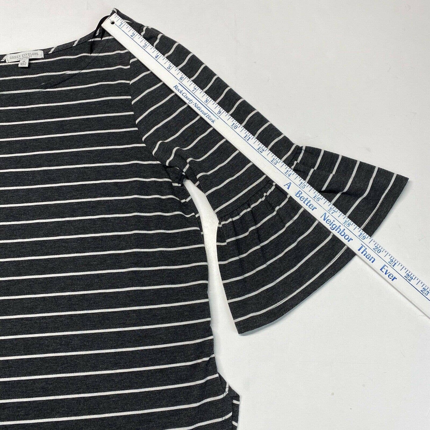 Green Envelope Striped 3/4 Bell Sleeve Top 1X Gray/White Stretch Jersey Knit EUC