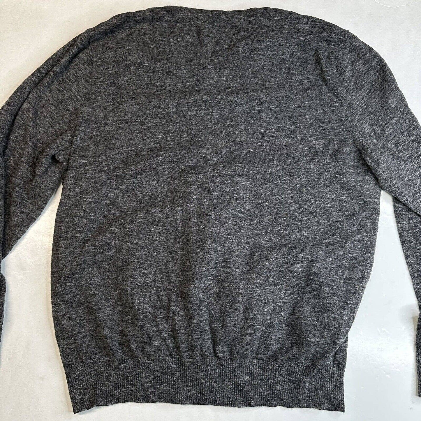 American Eagle Sweater Men XL Gray V-Neck Athletic Fit Long Sleeve Knit Cotton