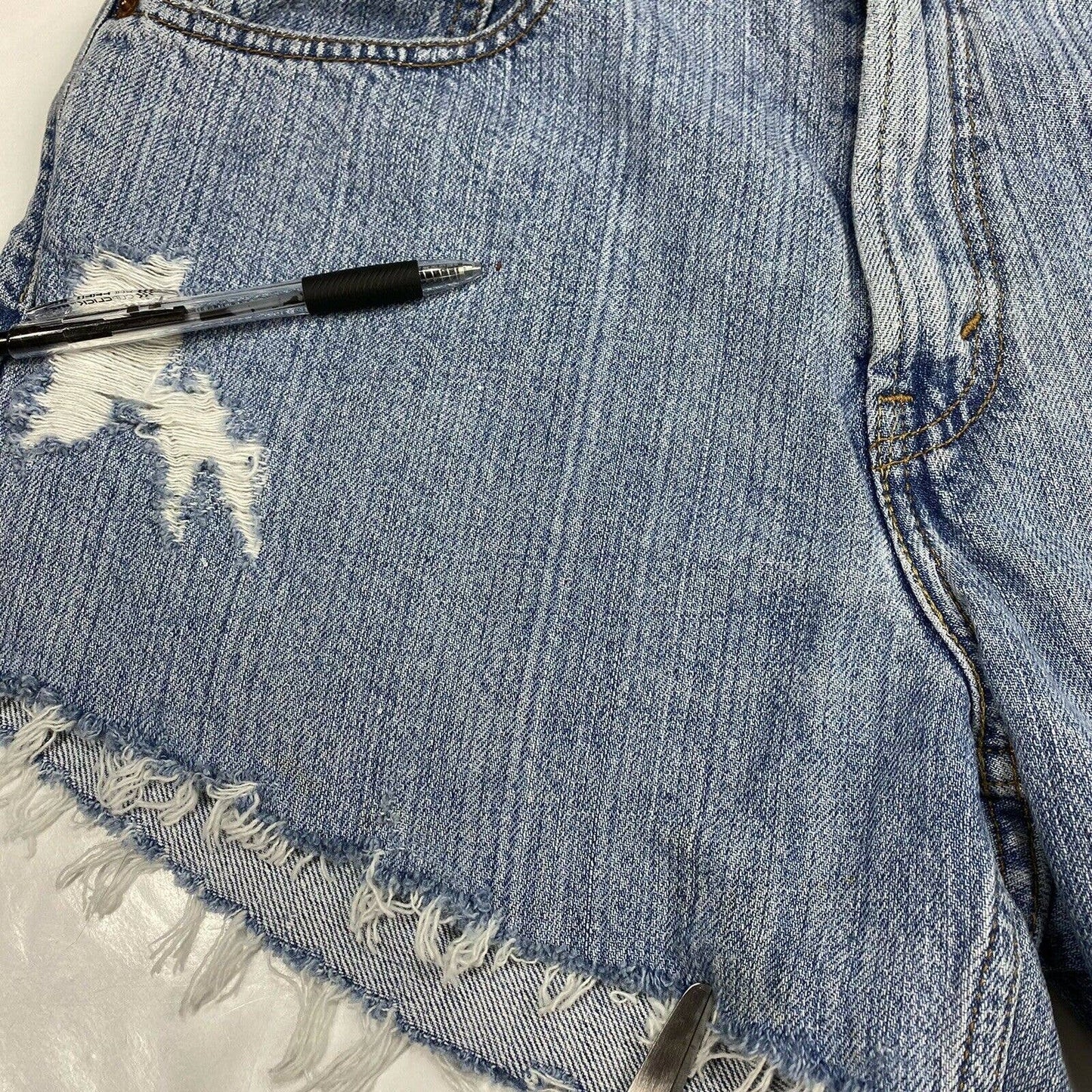 Levis 550 Cut Off Mom Shorts Sz 32 (30"Waist) Hi-Rise Denim Jean Distress Holes