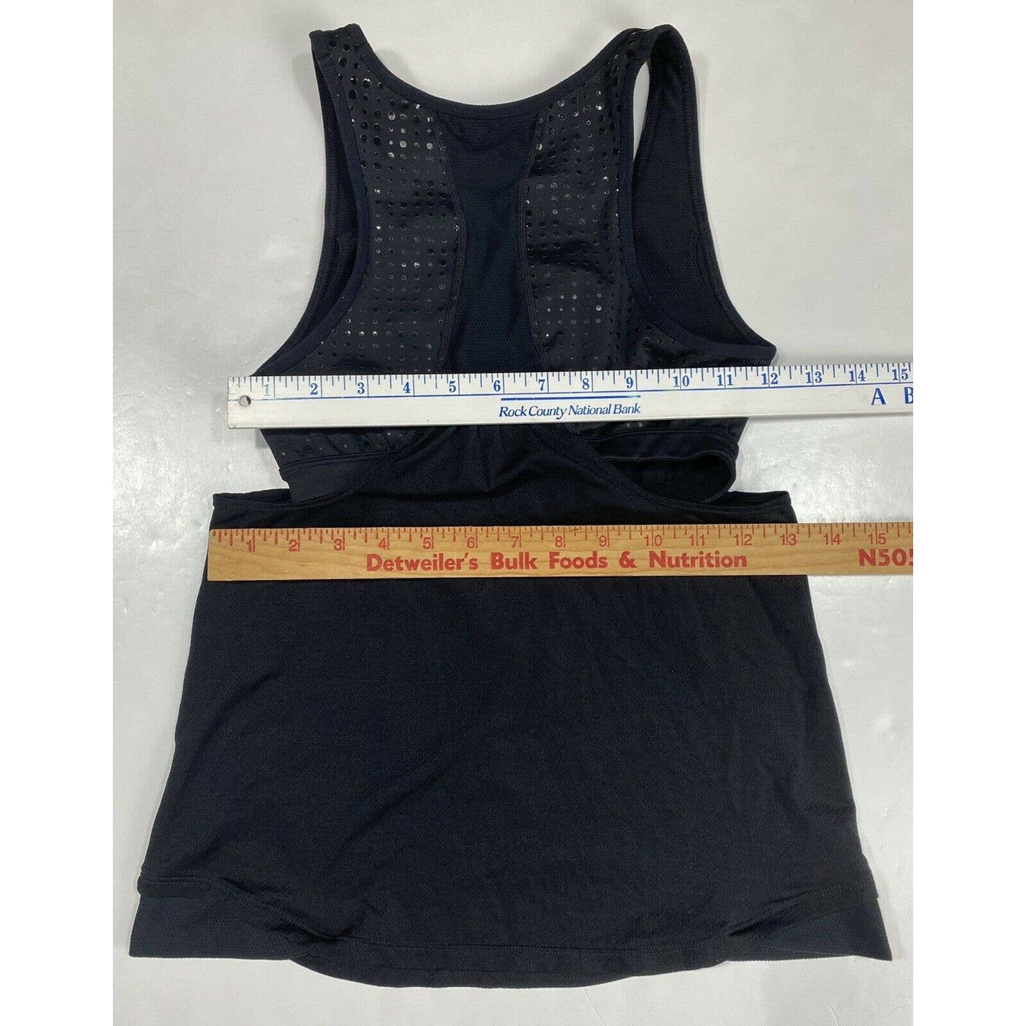 Athleta Tank Top Sz XXS Womens Athletic Black Open Side Built In Bra Stretch EUC