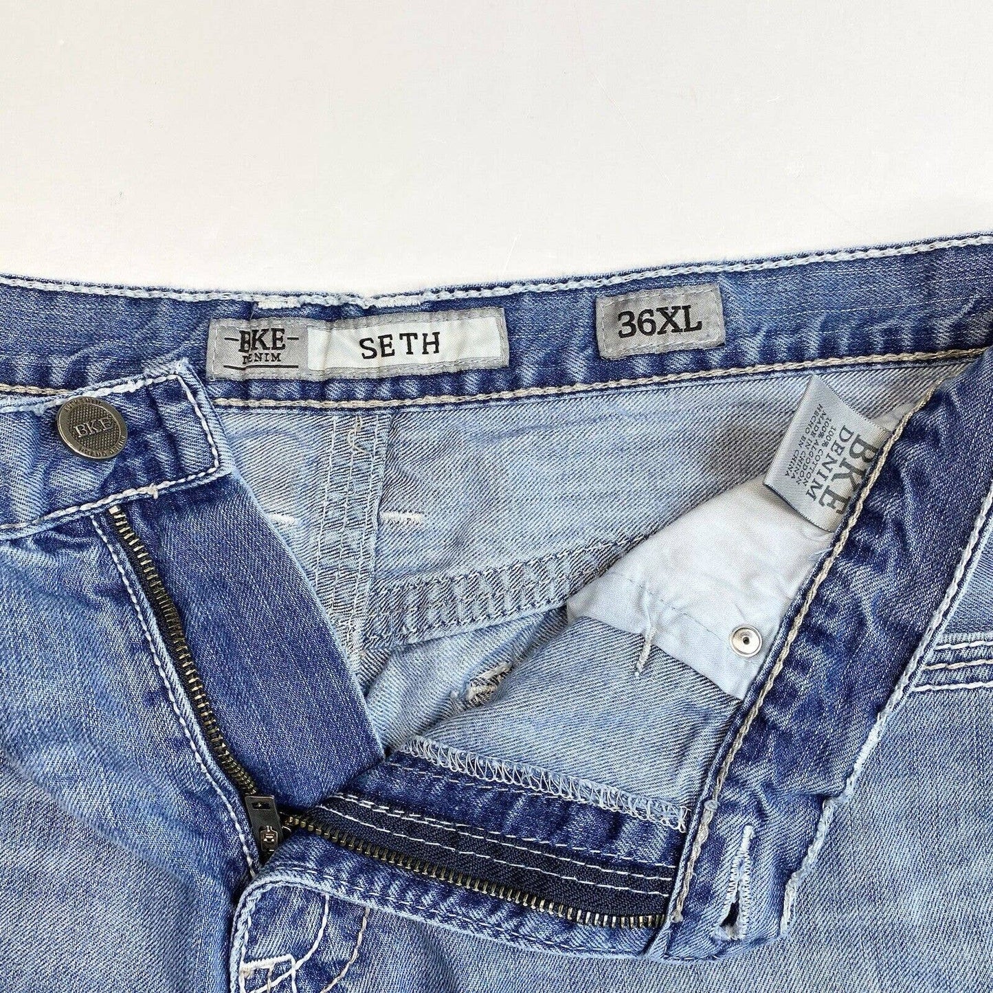 BKE Buckle Seth Cut Off Shorts Mens 36 Denim Blue Jean Short Distress Light Wash