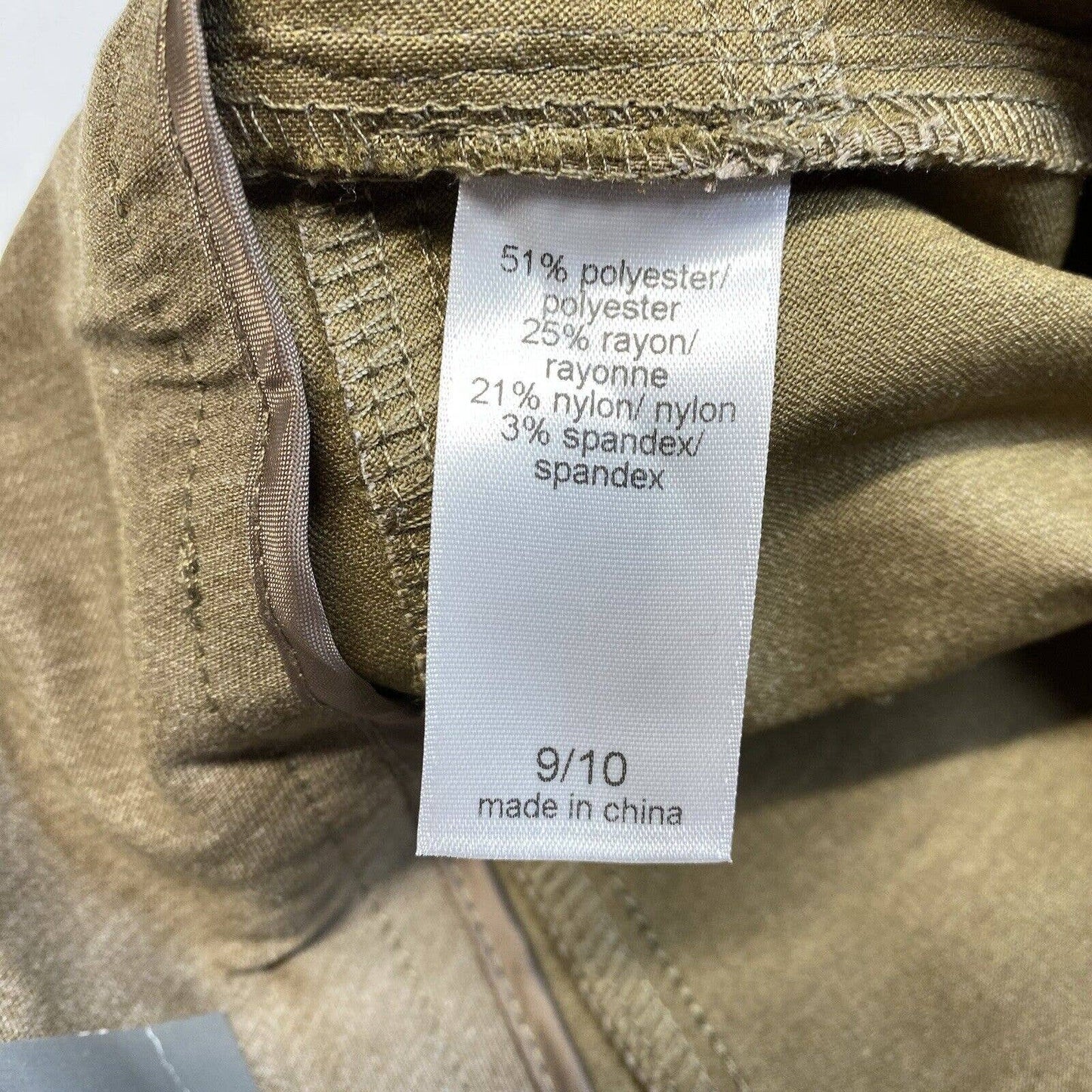 Maurices Smart Capri Pants Womens 9/10 Midrise Tan Brown Neutral Cropped NWT