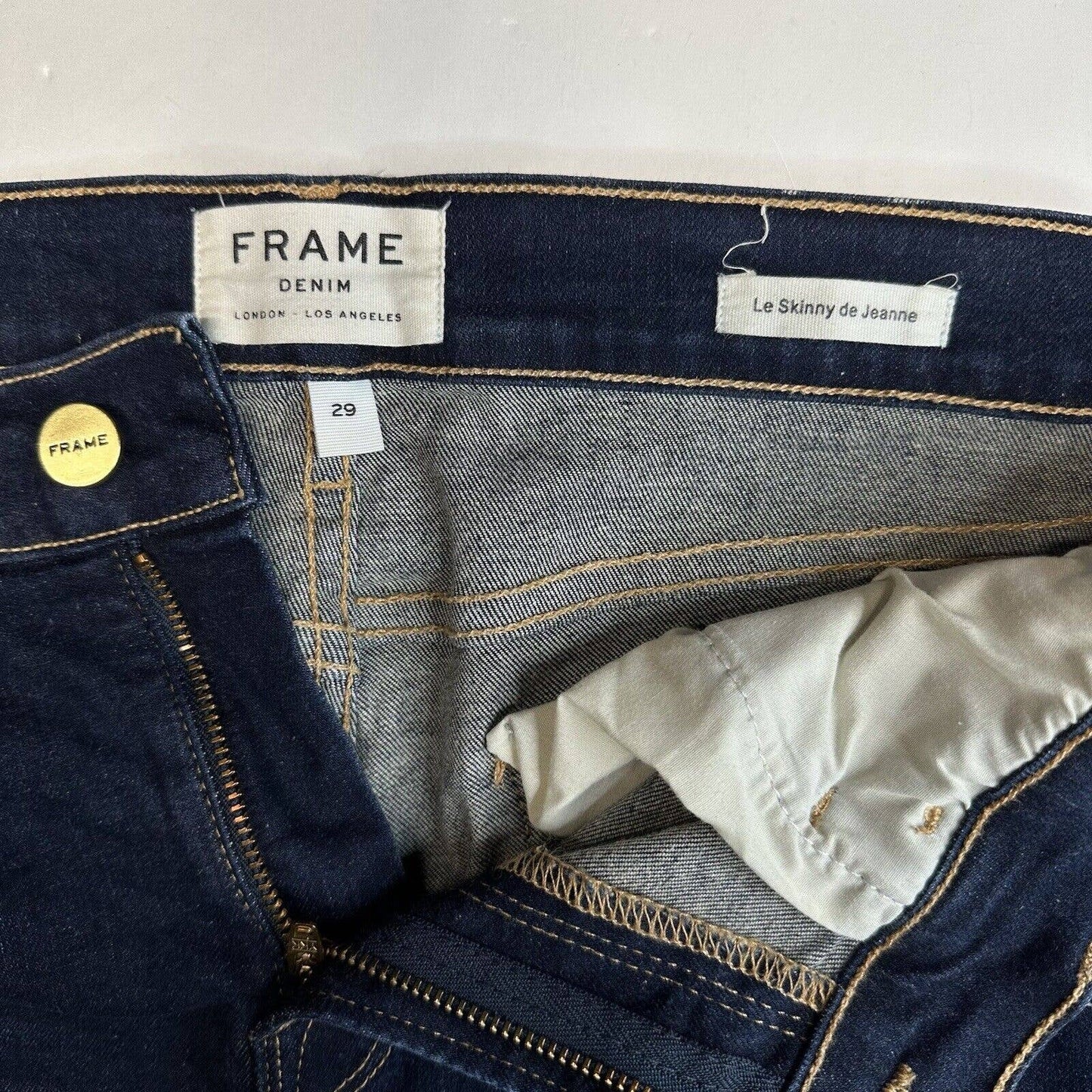 Frame Le Skinny De Jeanne Jeans 29 Midrise Stretch Denim Blue Split Hem *Hole